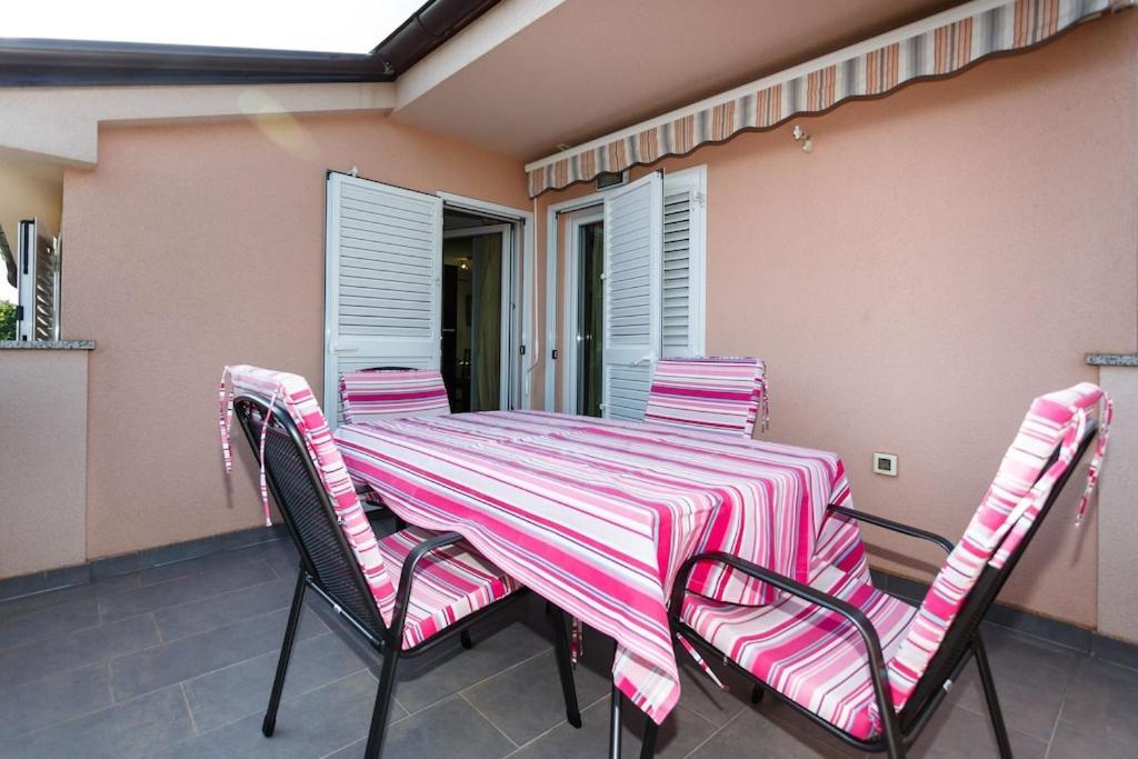 Premium Apartment Near Center And Beach With Parking Krk Town Zewnętrze zdjęcie